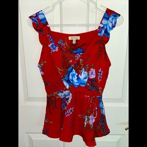 Monteau red floral top